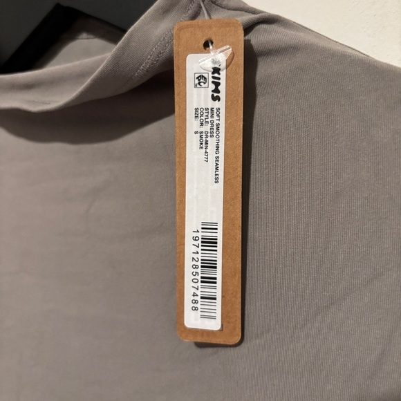 Skims Soft Smoothing Seamless Mini Dress Smoke M Medium NWT NEW - Picture 3 of 4